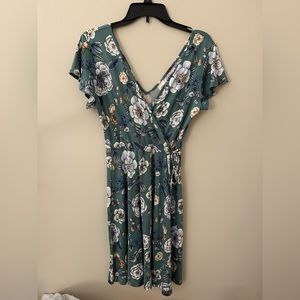 Stitch Fix Kaileigh Wrap-Style Floral Dress in Size Small, NWT